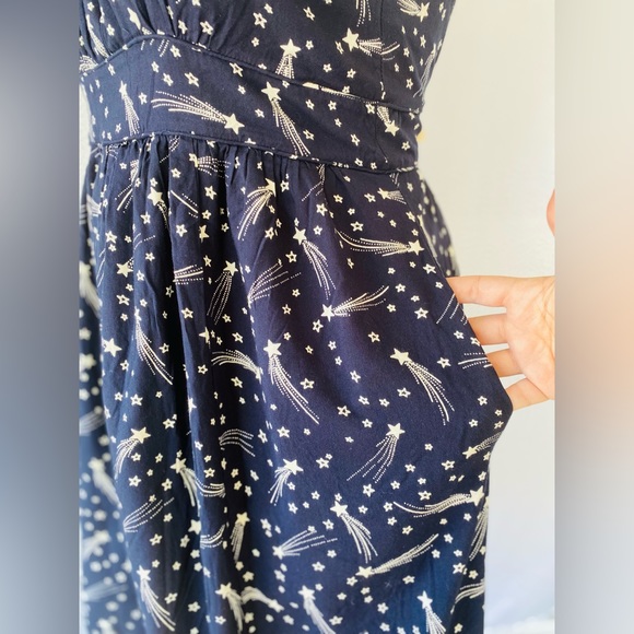 Emily and Fin Shooting Star dress - Picture 4 of 8